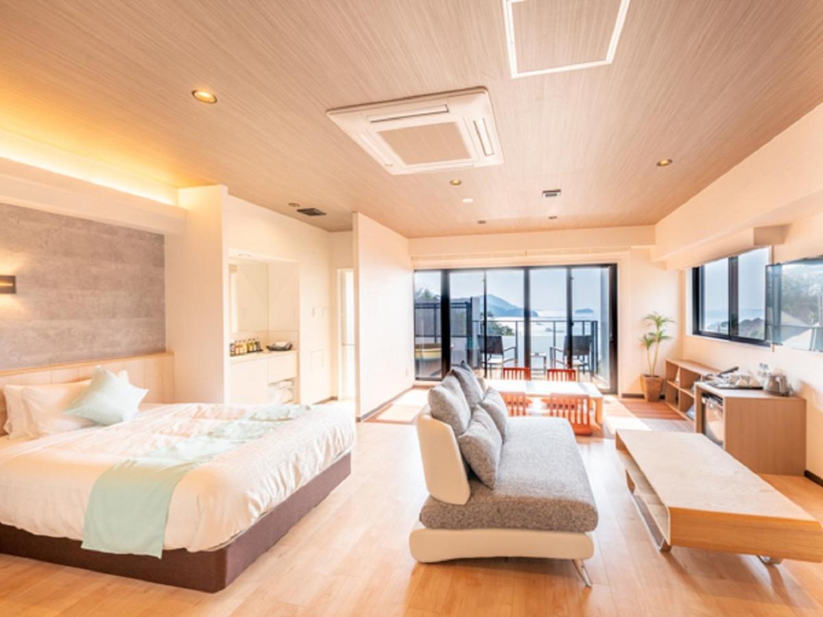 Livemax Resort Miyahama Ocean View Хацукаити Экстерьер фото